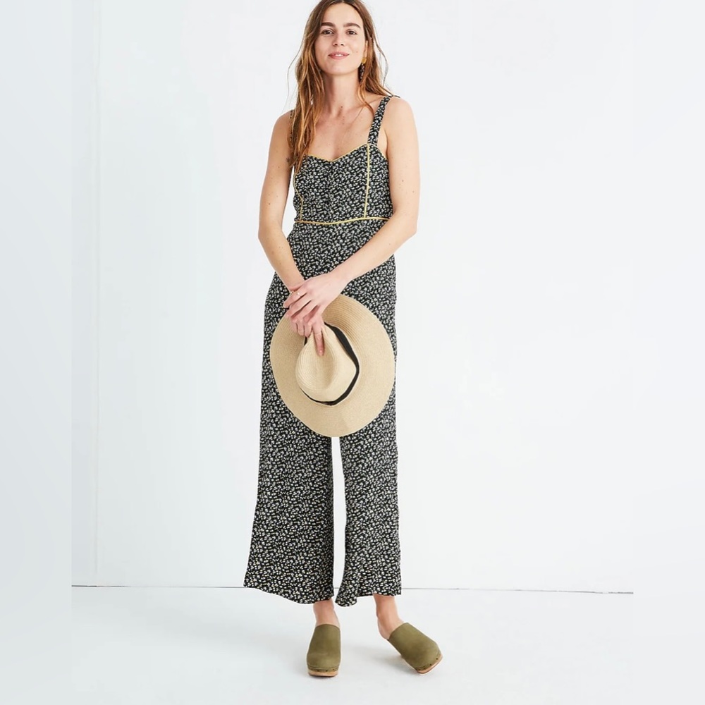 Sleeveless Black Floral Jumpsuit with Contrast Trim